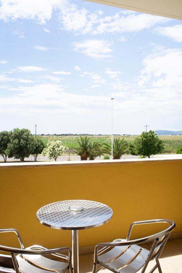 Il Fenicottero Hotel Quartu Sant'Elena Exterior photo
